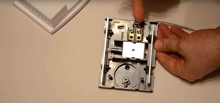 fix door bell in Sun Village